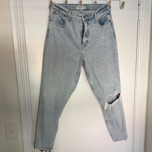 Abercrombie & Fitch Light Wash High Rise Jeans